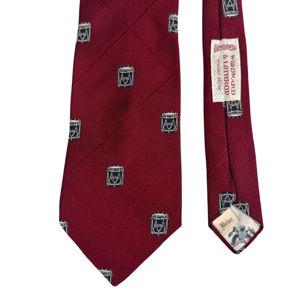 VTG July 4 Colonial Drum 1776 Americana USA Briar Tie Dark Red 250th Anniversary